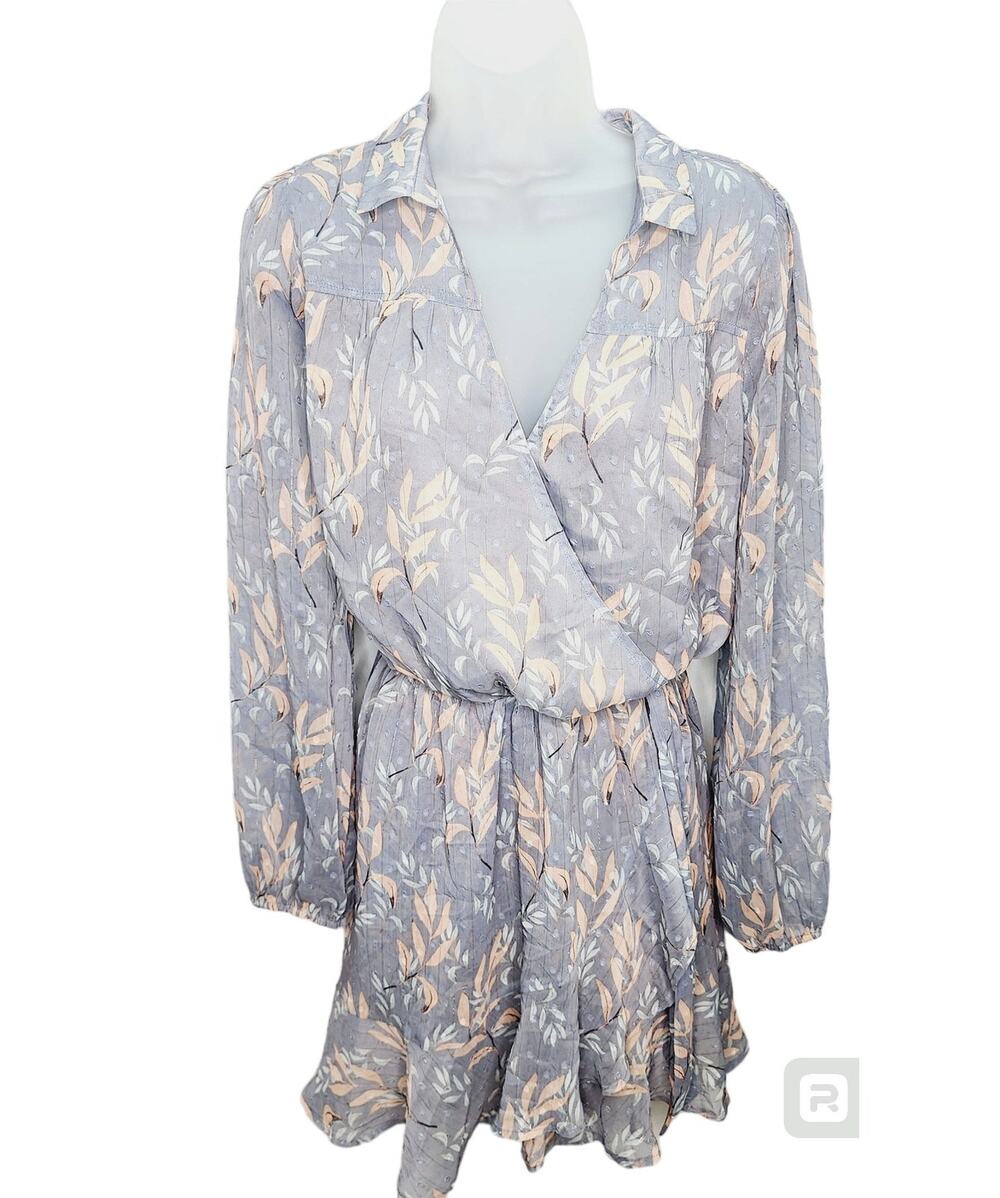 Womens Large Floral V Neck Dress Flowy Romantic Cottage Core Chic Soft Feminine